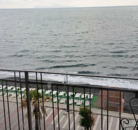 Appartamento Solemare Torre del Greco Kültér fotó