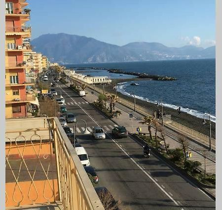 Appartamento Solemare Torre del Greco Kültér fotó