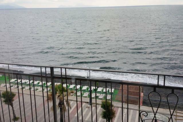 Appartamento Solemare Torre del Greco Kültér fotó